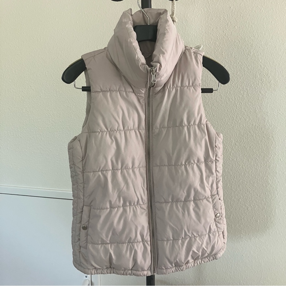Old Navy Tan Puffer Vest
